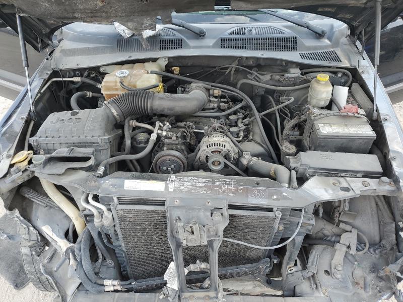 1J4GK48K04W229801 - 2004 JEEP LIBERTY SPORT 黑色 照片 11