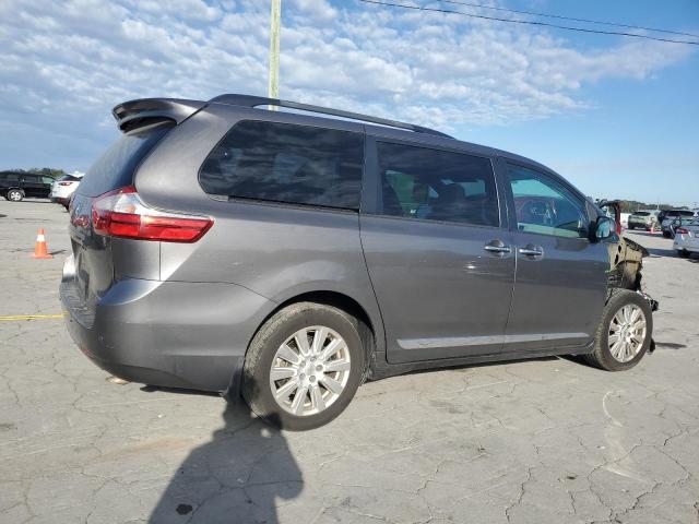 5TDDZ3DCXHS156312 - 2017 TOYOTA SIENNA XLE ნაცრისფერი ფოტო 3