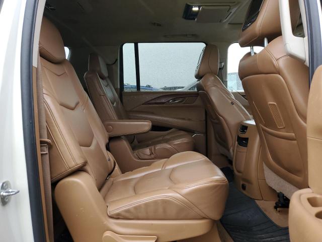 1GYS4UKJ4FR612064 - 2015 CADILLAC ESCALADE ESV PLATINUM ბეჟი ფოტო 11