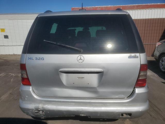 4JGAB54EX1A250354 - 2001 MERCEDES-BENZ ML 320 银色 照片 6