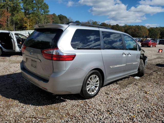 5TDYZ3DC4HS842623 - 2017 TOYOTA SIENNA XLE SILVER photo 3