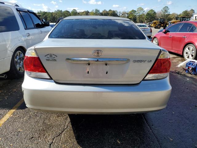 4T1BE32KX5U018608 - 2005 TOYOTA CAMRY LE SILVER photo 6