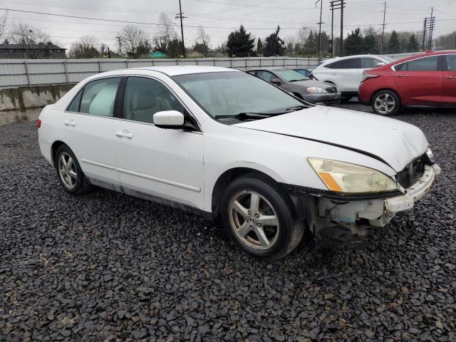 1HGCM56415L004381 - 2005 HONDA ACCORD LX WHITE photo 4