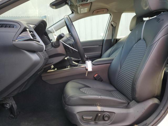 4T1G11AK3PU720537 - 2023 TOYOTA CAMRY SE NIGHT SHADE WHITE photo 7