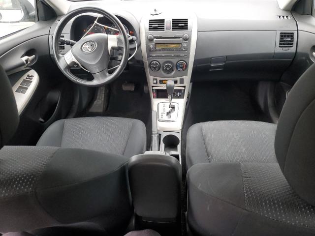 1NXBU4EE8AZ359899 - 2010 TOYOTA COROLLA BASE فضي صورة 8