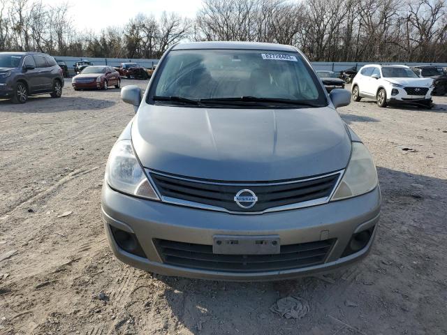 3N1BC1CP0BL374471 - 2011 NISSAN VERSA S GRAY photo 5