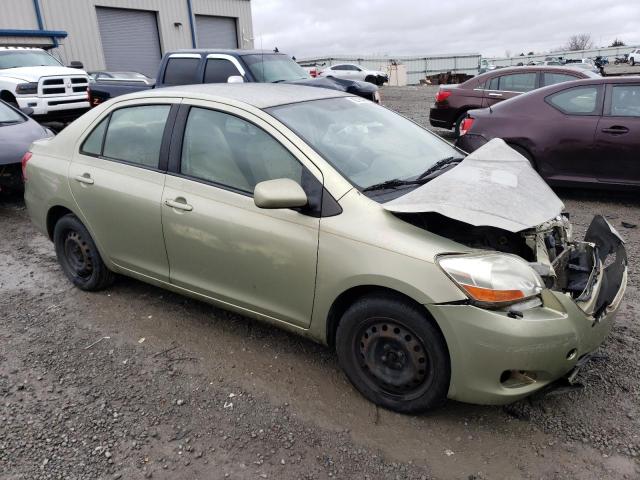 JTDBT923171064533 - 2007 TOYOTA YARIS GRAY photo 4