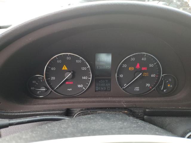 WDBRF64J65F560345 - 2005 MERCEDES-BENZ C 320 银色 照片 9