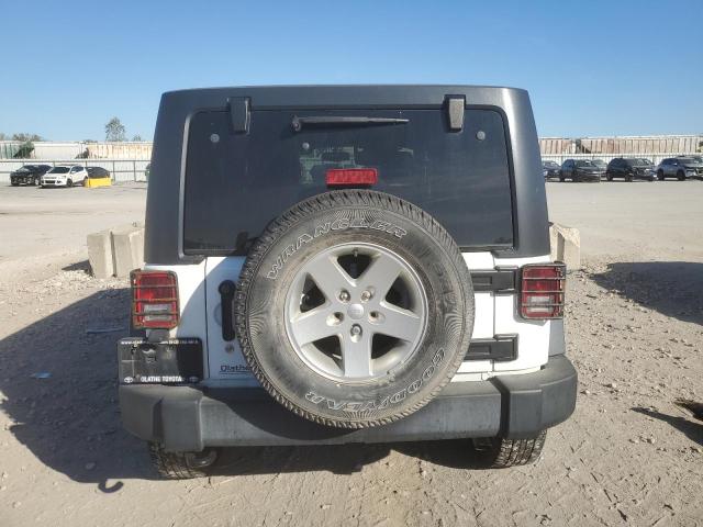 1C4BJWDG5GL342262 - 2016 JEEP WRANGLER U SPORT Білий фото 6