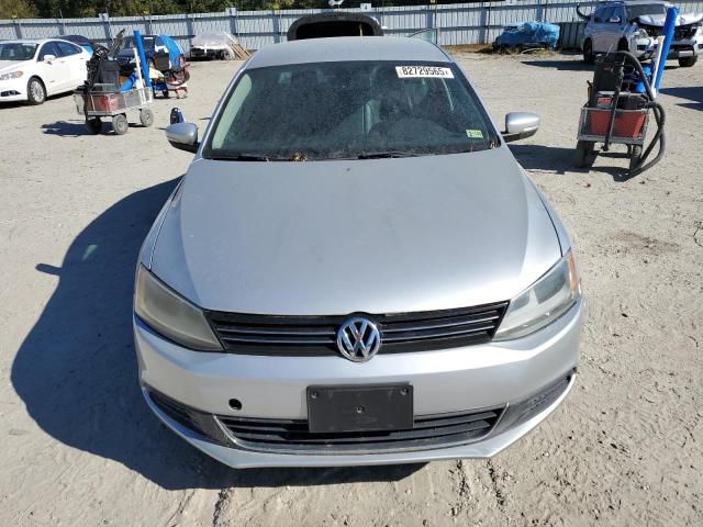 3VWBX7AJ3DM446776 - 2013 VOLKSWAGEN JETTA SE Մոխրագույն լուսանկար 5