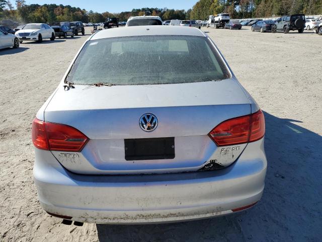 3VWBX7AJ3DM446776 - 2013 VOLKSWAGEN JETTA SE Մոխրագույն լուսանկար 6