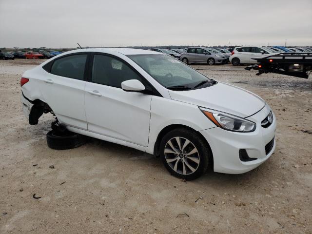 KMHCT4AE0HU345177 - 2017 HYUNDAI ACCENT SE WHITE photo 4