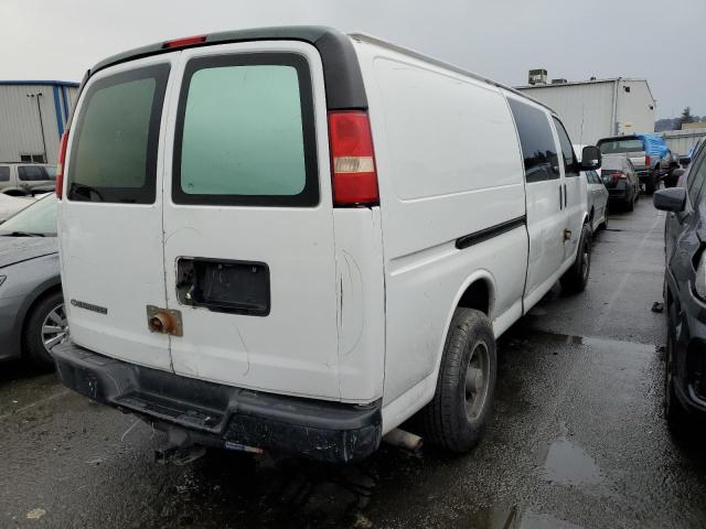 1GCGG29V851171844 - 2005 CHEVROLET EXPRESS G2 WHITE photo 3