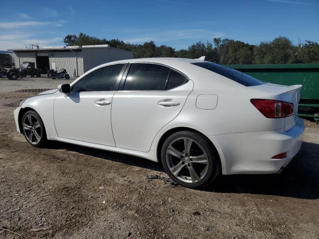 JTHBF5C22B5131954 - 2011 LEXUS IS 250 WHITE photo 2