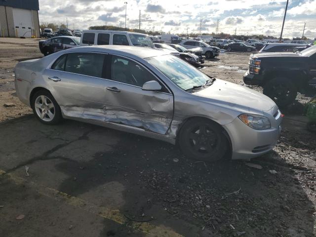 1G1ZB5E13BF130055 - 2011 CHEVROLET MALIBU LS Серебристый фото 4
