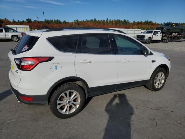1FMCU9GDXJUB33076 - 2018 FORD ESCAPE SE أبيض صورة 3