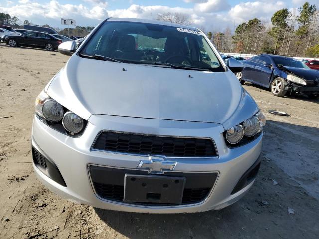 1G1JA6SH9D4184398 - 2013 CHEVROLET SONIC LS SILVER photo 5