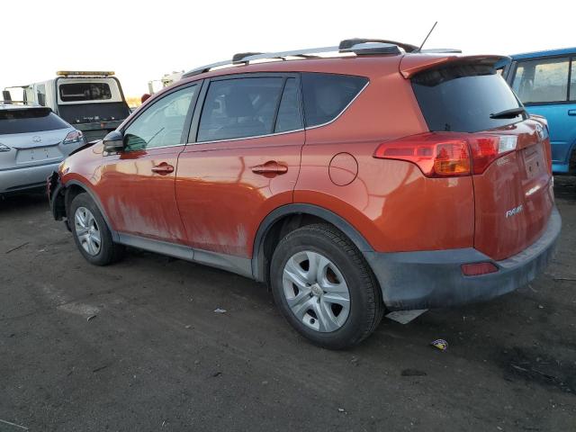 JTMBFREV7FJ032687 - 2015 TOYOTA RAV4 LE ORANGE photo 2