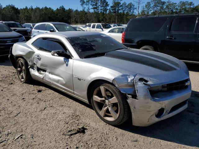 2G1FB1E34D9159962 - 2013 CHEVROLET CAMARO LT SILVER photo 4