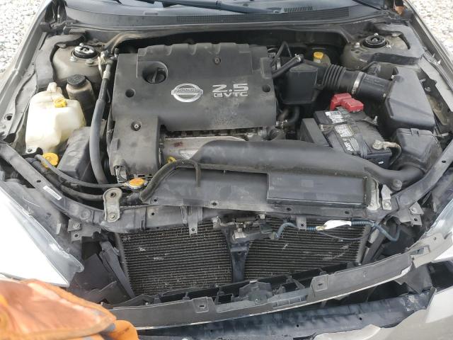 1N4AL11D02C711630 - 2002 NISSAN ALTIMA BASE Қоңыр фото 11