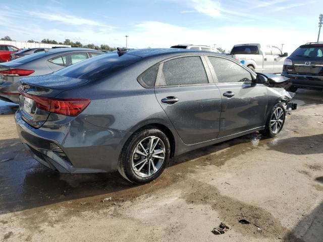 3KPF24AD3PE522507 - 2023 KIA FORTE LX CHARCOAL photo 3