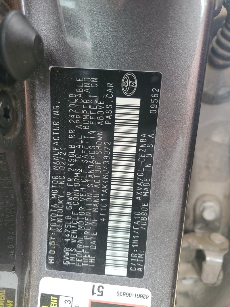 4T1C11AK4MU439972 - 2021 TOYOTA CAMRY LE GRAY photo 12