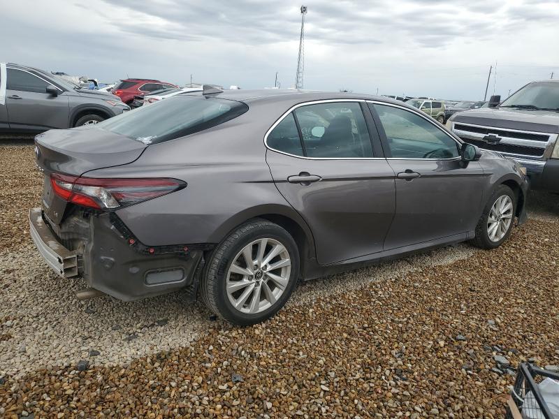 4T1C11AK4MU439972 - 2021 TOYOTA CAMRY LE GRAY photo 3