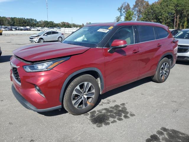 2020 TOYOTA HIGHLANDER XLE, 