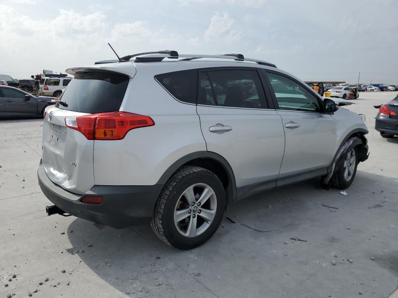 2T3WFREV2FW210962 - 2015 TOYOTA RAV4 XLE ვერცხლისფერი ფოტო 3