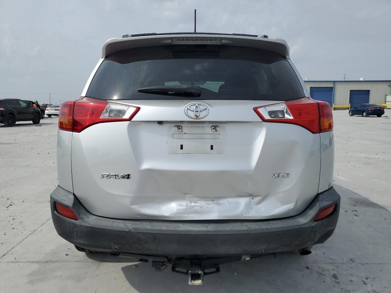 2T3WFREV2FW210962 - 2015 TOYOTA RAV4 XLE ვერცხლისფერი ფოტო 6