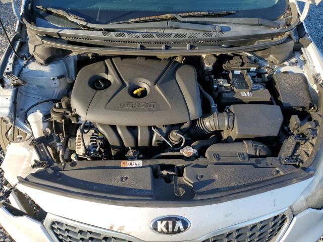 KNAFX4A84G5529589 - 2016 KIA FORTE EX SILVER photo 11