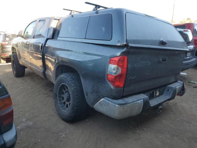 5TFUW5F18EX382905 - 2014 TOYOTA TUNDRA DOUBLE CAB SR/SR5 GRAY photo 2