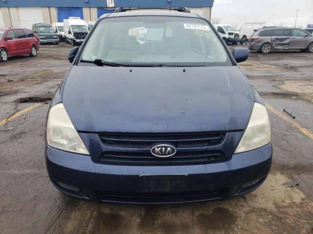 KNDMB233366095642 - 2006 KIA SEDONA EX BLUE photo 5