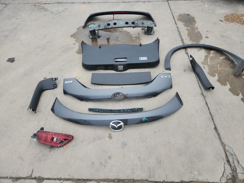 JM3KFADM7J1466330 - 2018 MAZDA CX-5 GRAND TOURING GRAY photo 13