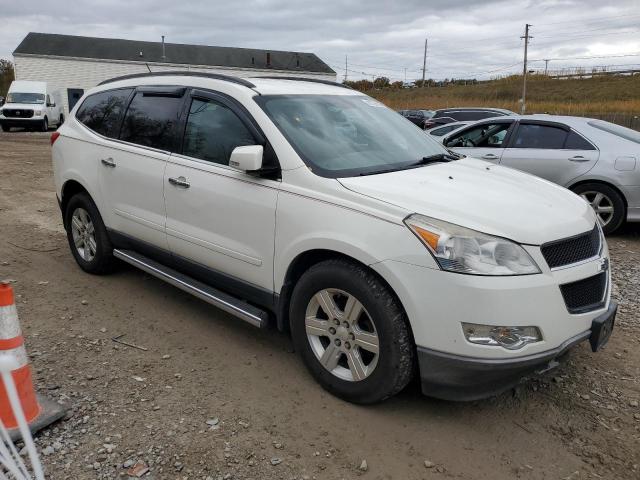 1GNKVGED8CJ195205 - 2012 CHEVROLET TRAVERSE LT Weiß Foto 4