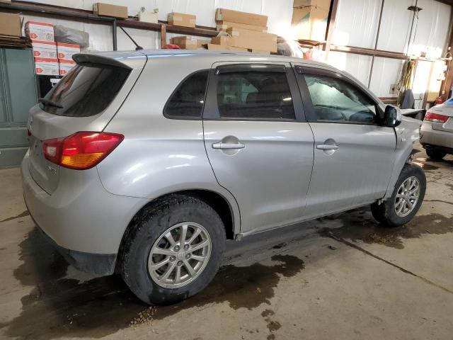 4A4AJ3AU5DE602561 - 2013 MITSUBISHI RVR SE SILVER photo 3