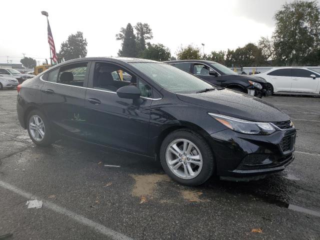 1G1BE5SM5J7207301 - 2018 CHEVROLET CRUZE LT BLACK photo 4