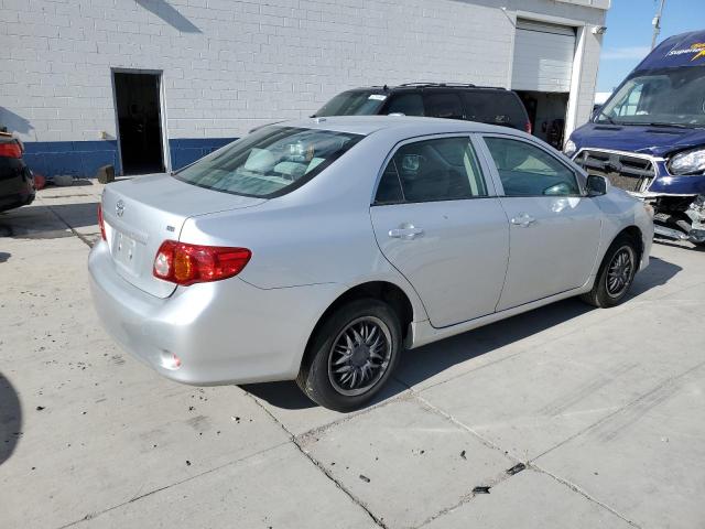 JTDBL40E299034923 - 2009 TOYOTA COROLLA BASE Արծաթագույն լուսանկար 3