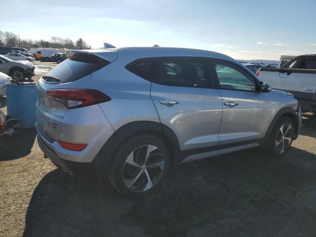 KM8J3CA22JU831700 - 2018 HYUNDAI TUCSON VALUE SILVER photo 3