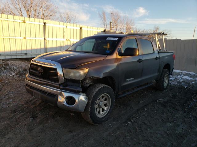 5TFEM5F19CX048714 - 2012 TOYOTA TUNDRA CREWMAX SR5 GRAY photo 1