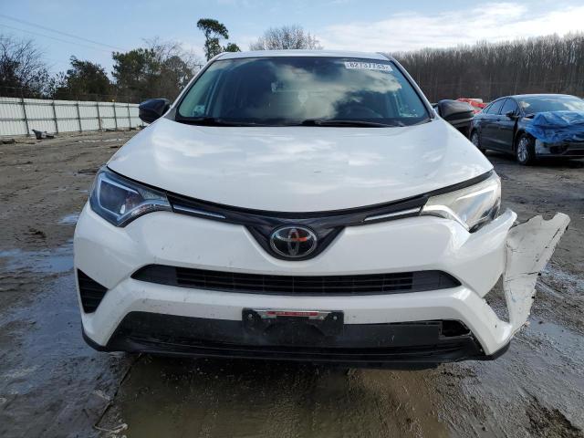 2T3ZFREV8JW410640 - 2018 TOYOTA RAV4 LE WHITE photo 5