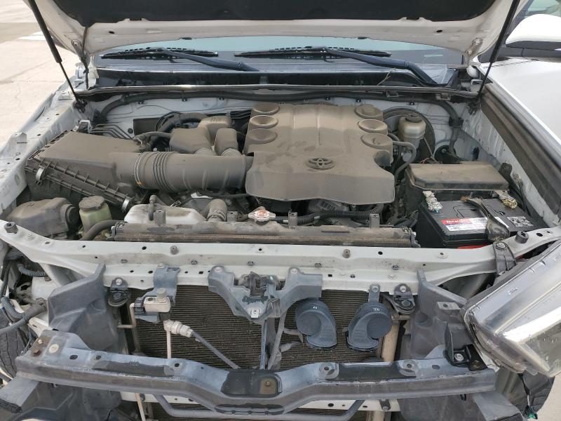 JTEZU5JR9H5149426 - 2017 TOYOTA 4RUNNER SR5 თეთრი ფოტო 12