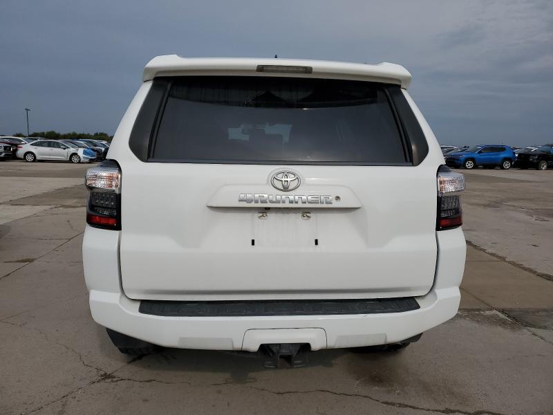 JTEZU5JR9H5149426 - 2017 TOYOTA 4RUNNER SR5 თეთრი ფოტო 6