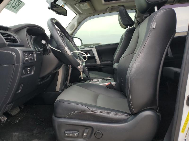 JTEZU5JR9H5149426 - 2017 TOYOTA 4RUNNER SR5 თეთრი ფოტო 7