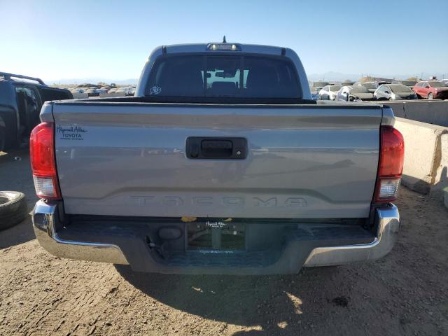 5TFAX5GN6KX158514 - 2019 TOYOTA TACOMA DOUBLE CAB Grau Foto 6