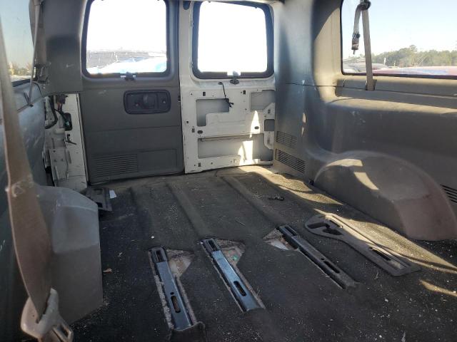 1GAZGPFP8J1170952 - 2018 CHEVROLET EXPRESS G3 LT Blanc photo 11