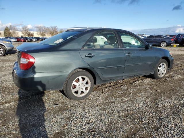 JTDBE32K330154636 - 2003 TOYOTA CAMRY LE GREEN photo 3