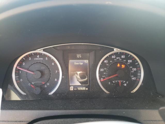 4T1BF1FK1GU183607 - 2016 TOYOTA CAMRY LE Grau Foto 9