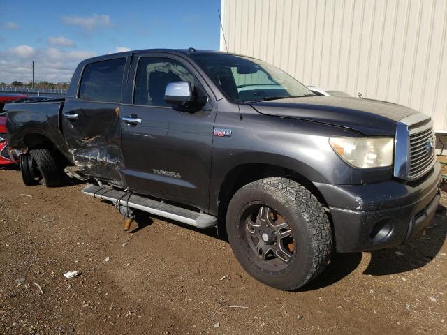 5TFFY5F11BX103423 - 2011 TOYOTA TUNDRA CREWMAX LIMITED GRAY photo 4