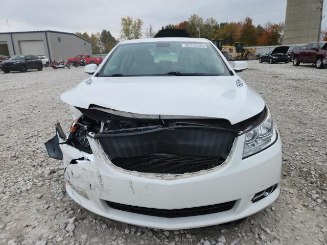 1G4GC5ER2DF254849 - 2013 BUICK LACROSSE Weiß Foto 5